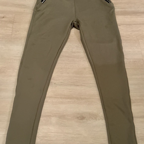 Streetwear Society Green Leggings XL - Stylish, Tight Fit, Good Condition - Picture 12 of 15